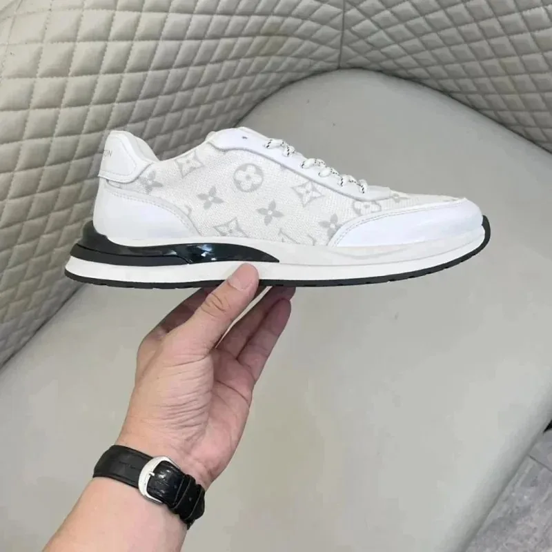 Louis Vuitton Run Away White Basic Sneakers — photo 8