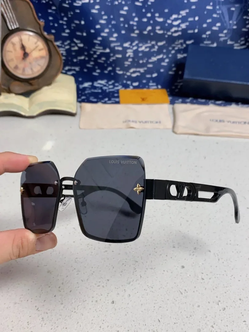 Gold Irregular Metal Sunglasses — QC