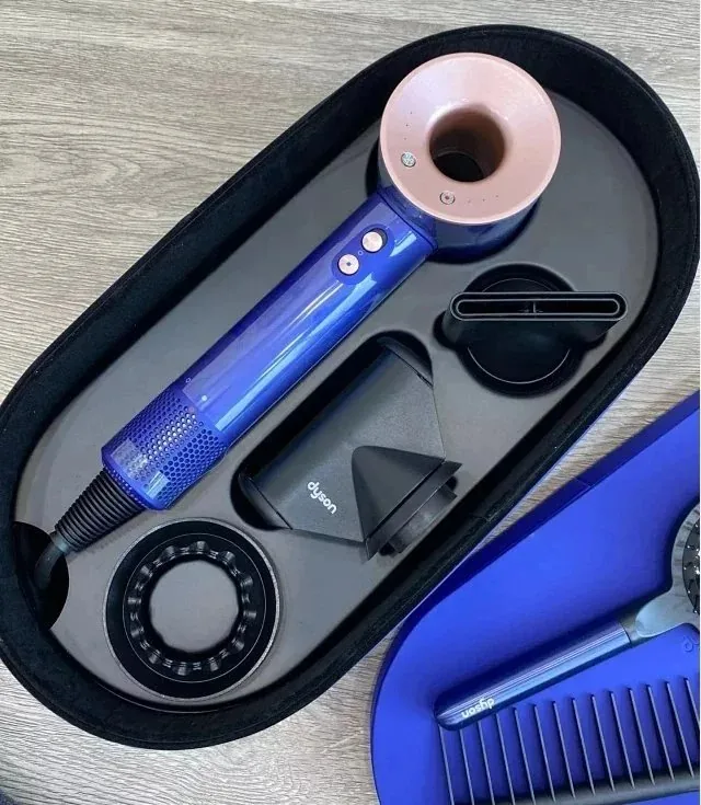 Dyson HD08 Limited Edition Dryer — Photo 6