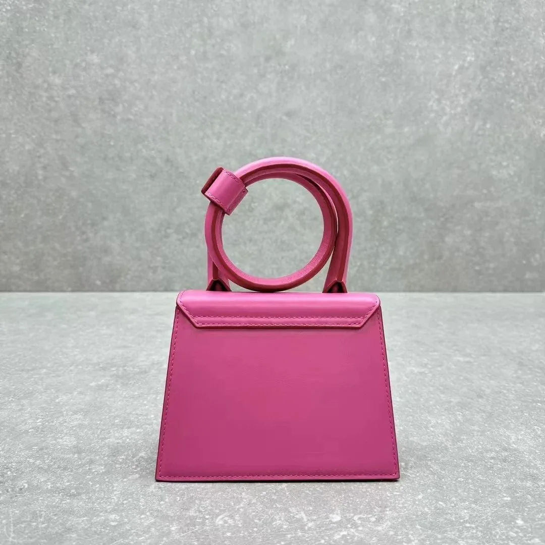 Jacquemus Leather Bag — photo 7