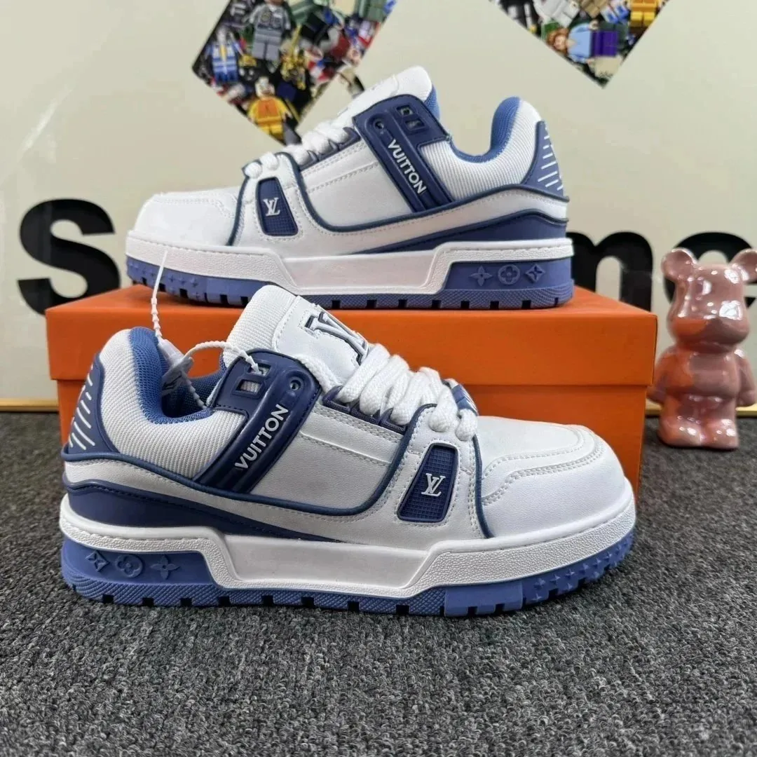 Louis Vuitton LV Trainer White Lace-Up Sneakers — Photo 7