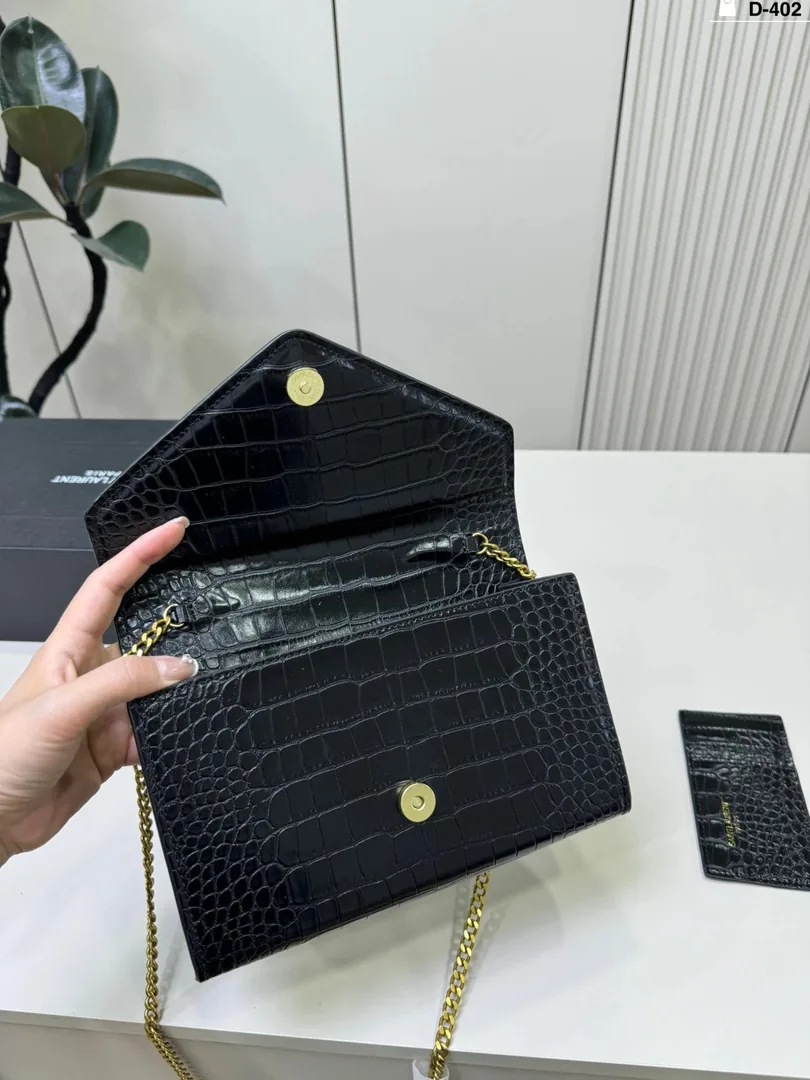 YSL Le Cassandre Envelope Bag — photo 11