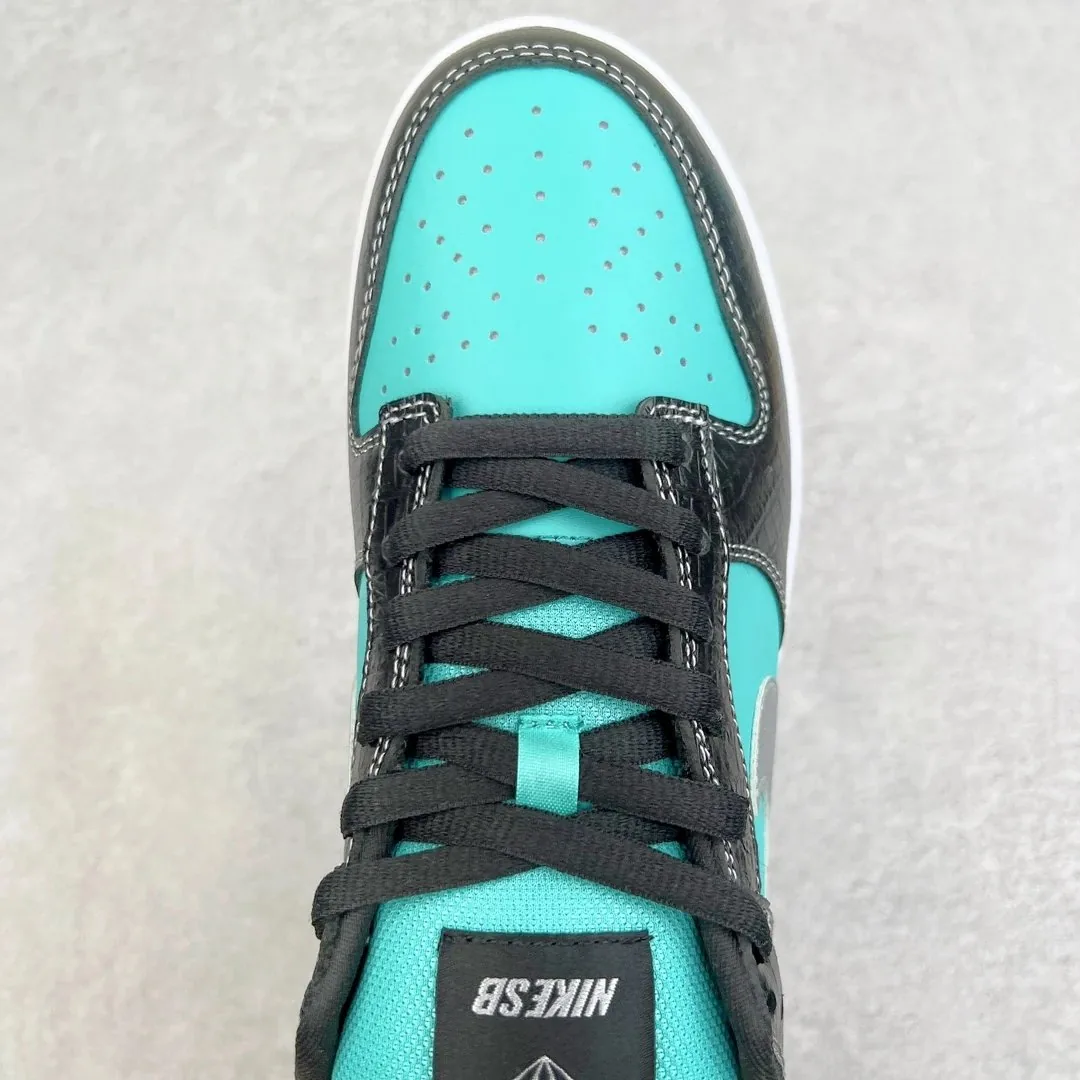 Nike Dunk Low Tiffany — QC