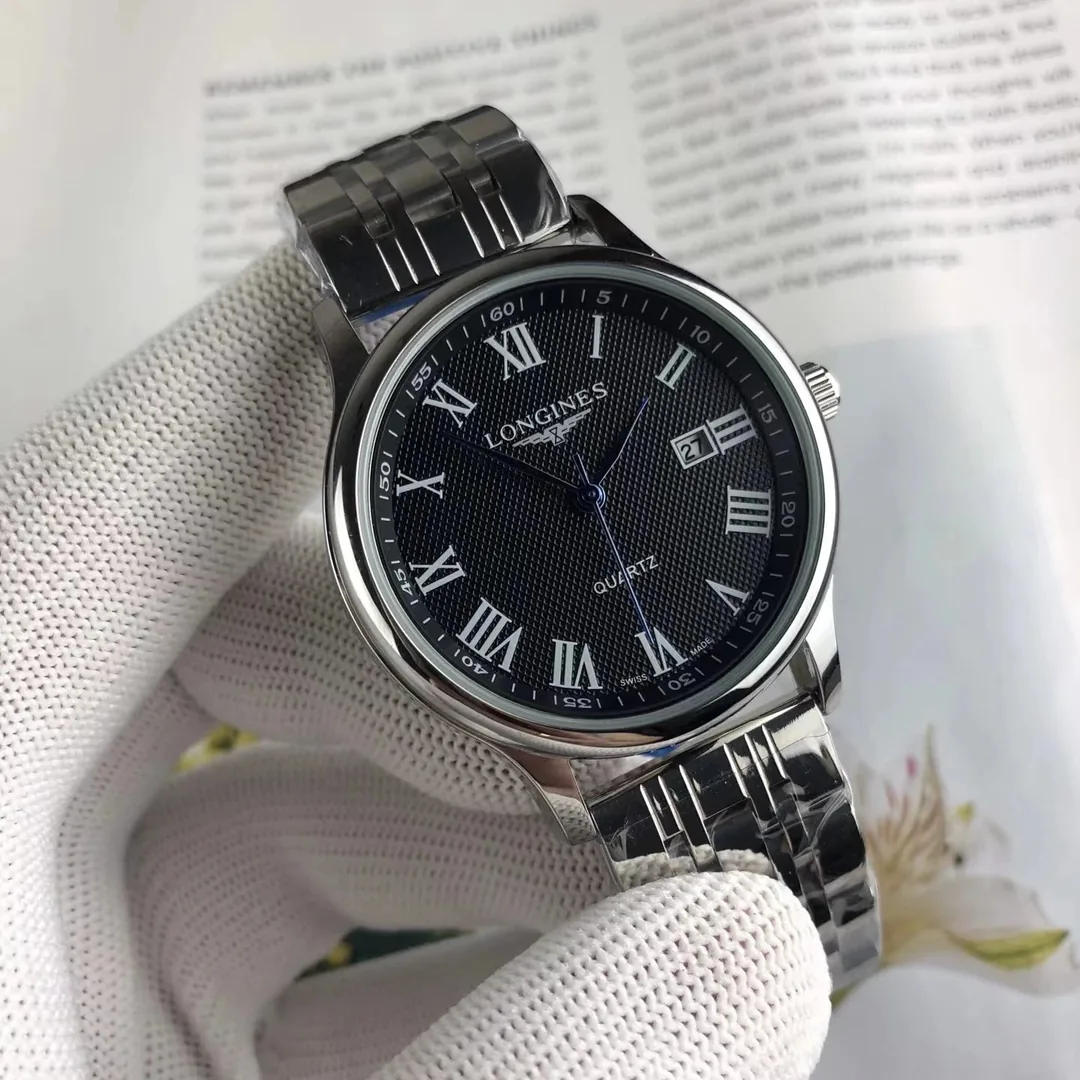 Classic Series Watch — Photo 9