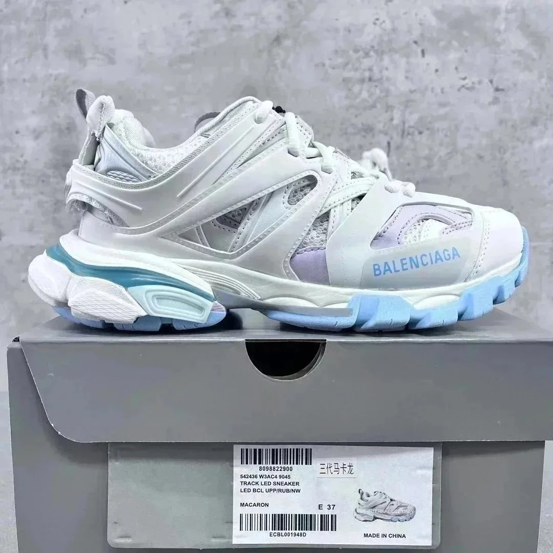 Balenciaga Track White Athletic Sneakers — Photo 6
