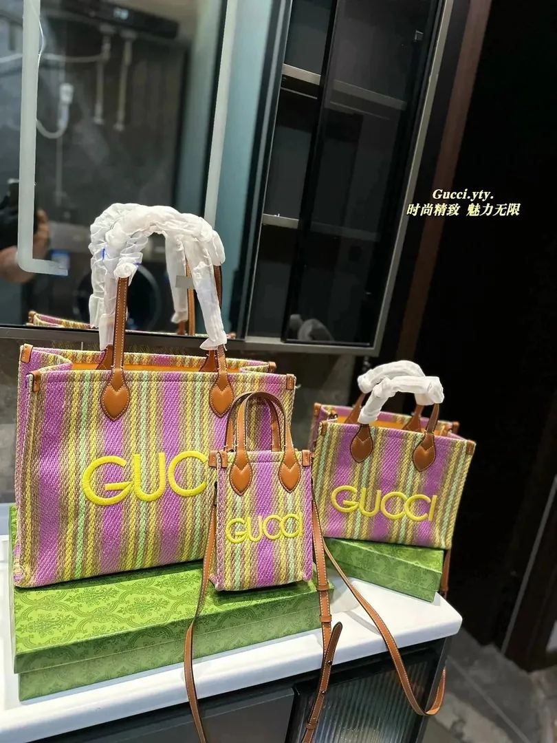 Tote Bag — Photo 10