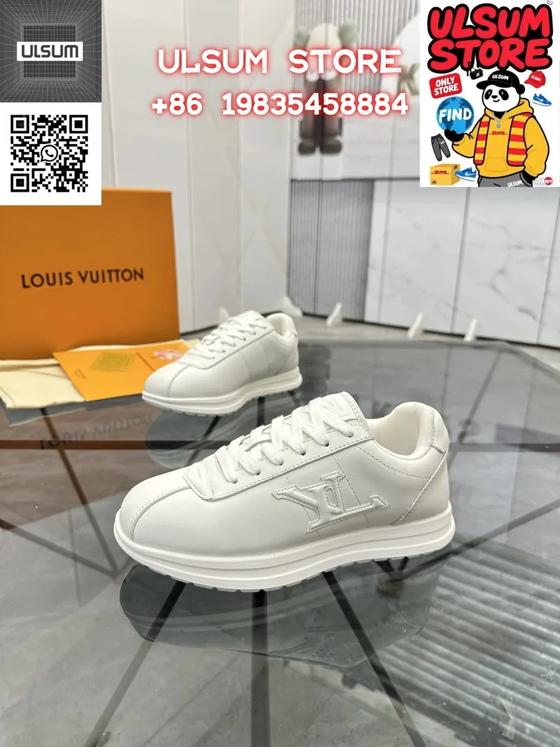 Louis Vuitton Buttersoft Sneakers — photo 3