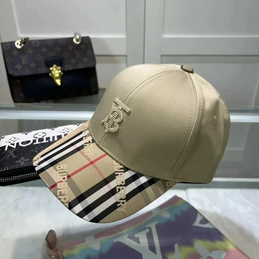 Streetwear Cap — QC