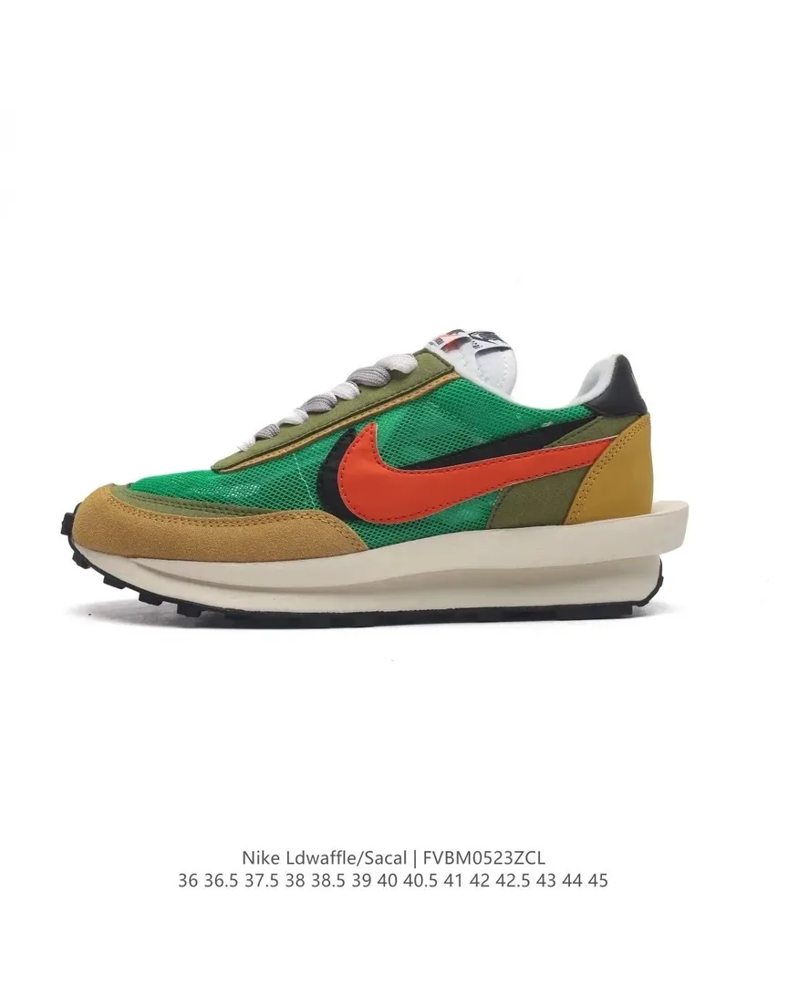 Nike Sacai LDWaffle Trainers — QC