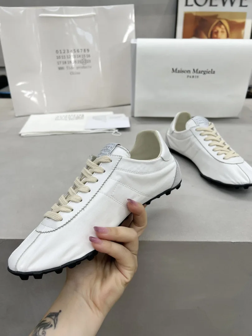 Maison Margiela Leather High-Top Sneakers — photo 7