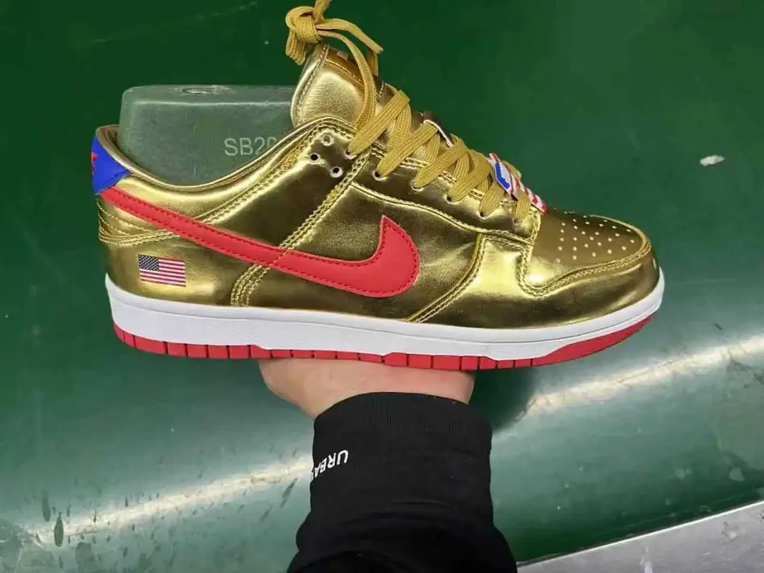 Trump Never Surrender High-Top Sneakers — Photo 10
