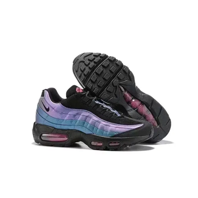 Nike Air Max 95 Black Sneakers — QC