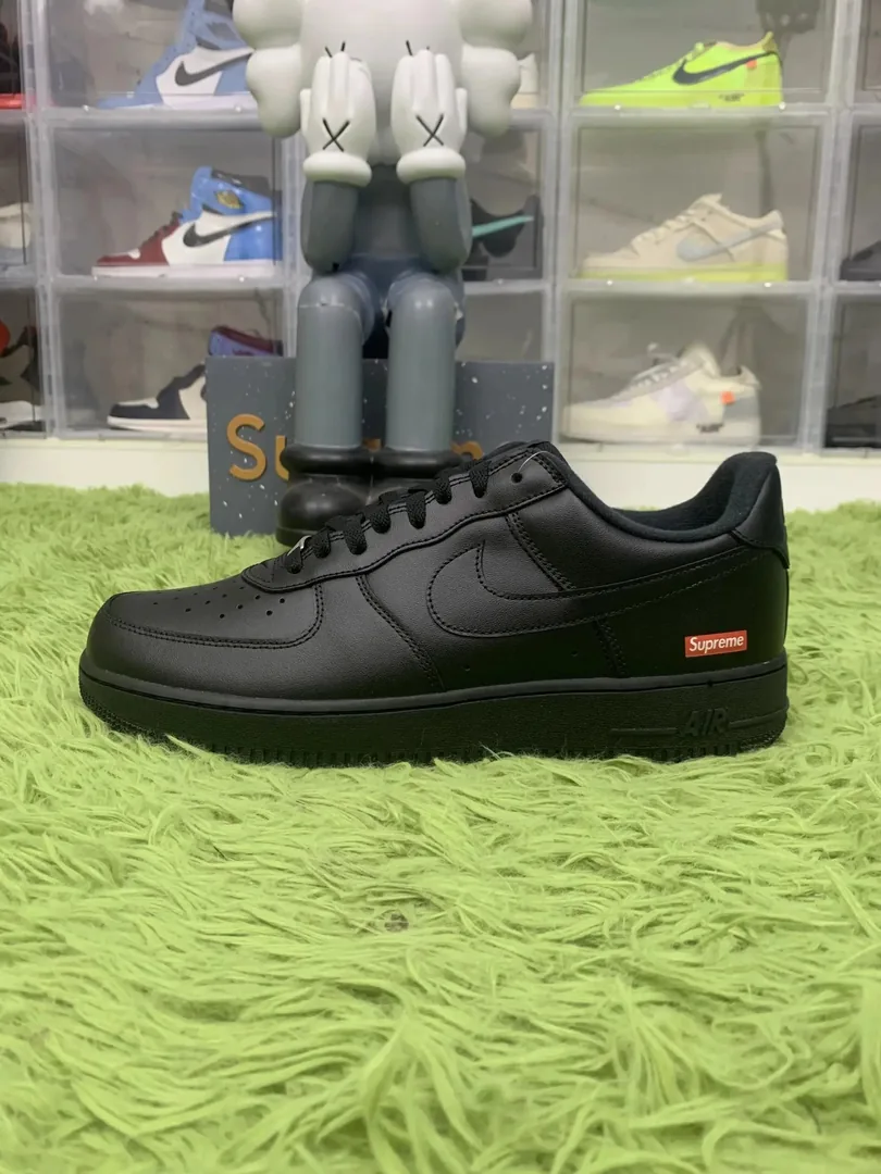Nike Air Force 1 Skate Shoes — Photo 5