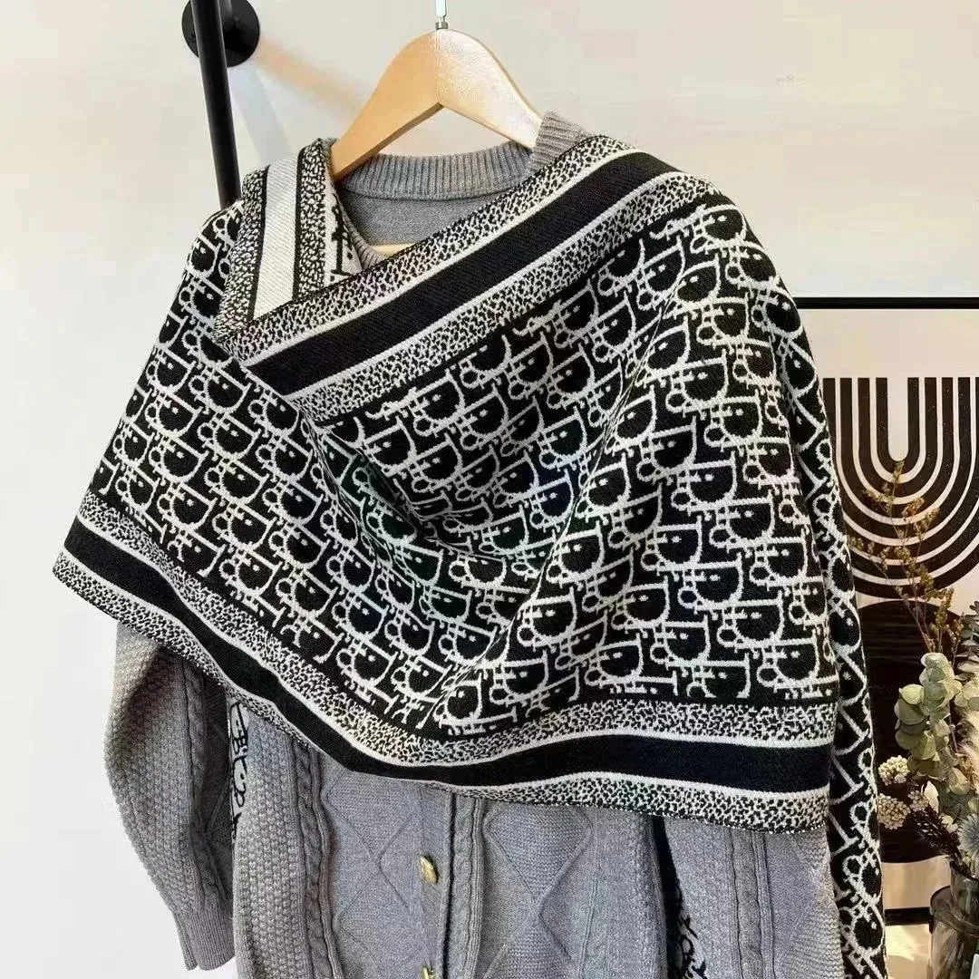 Autumn Winter Scarf — QC