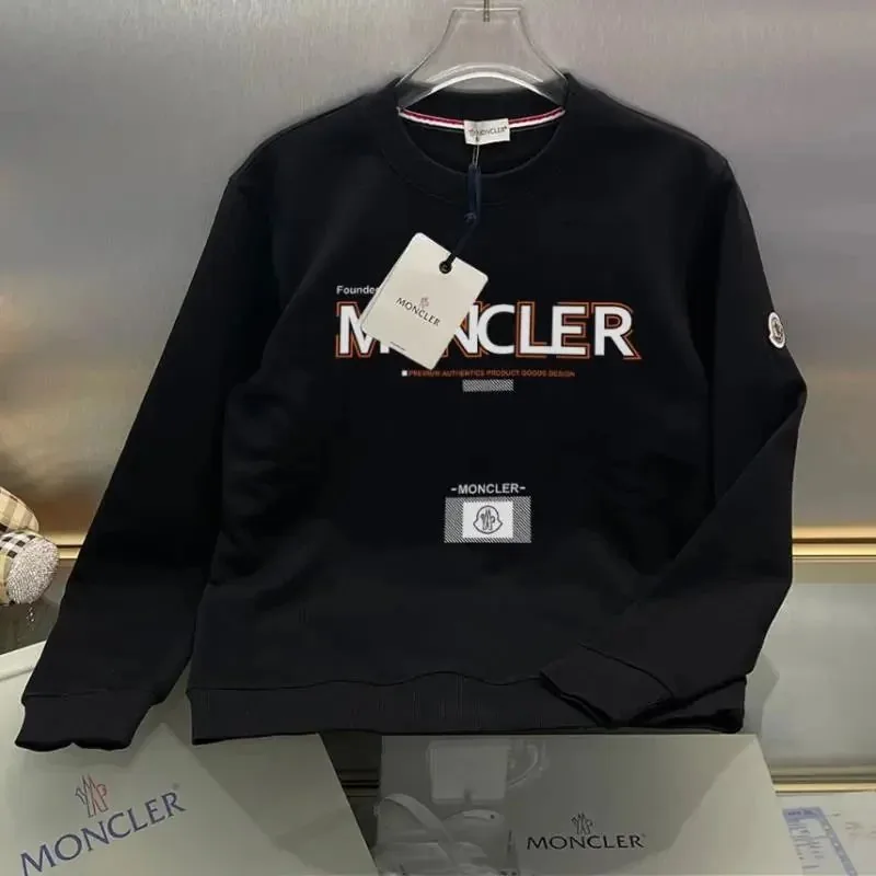 Streetwear Sweatshirt — Photo 2