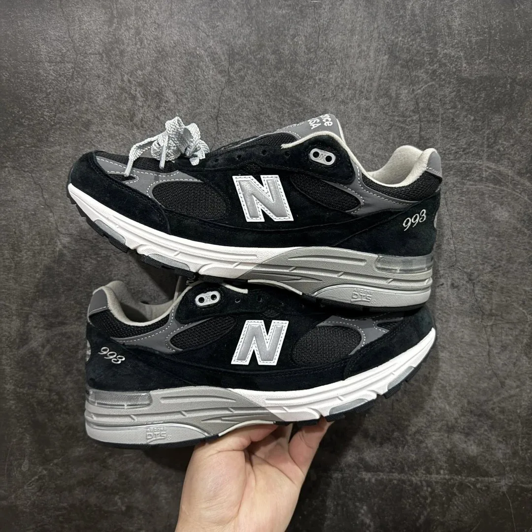 New Balance 993 Brown Beige — Photo 2
