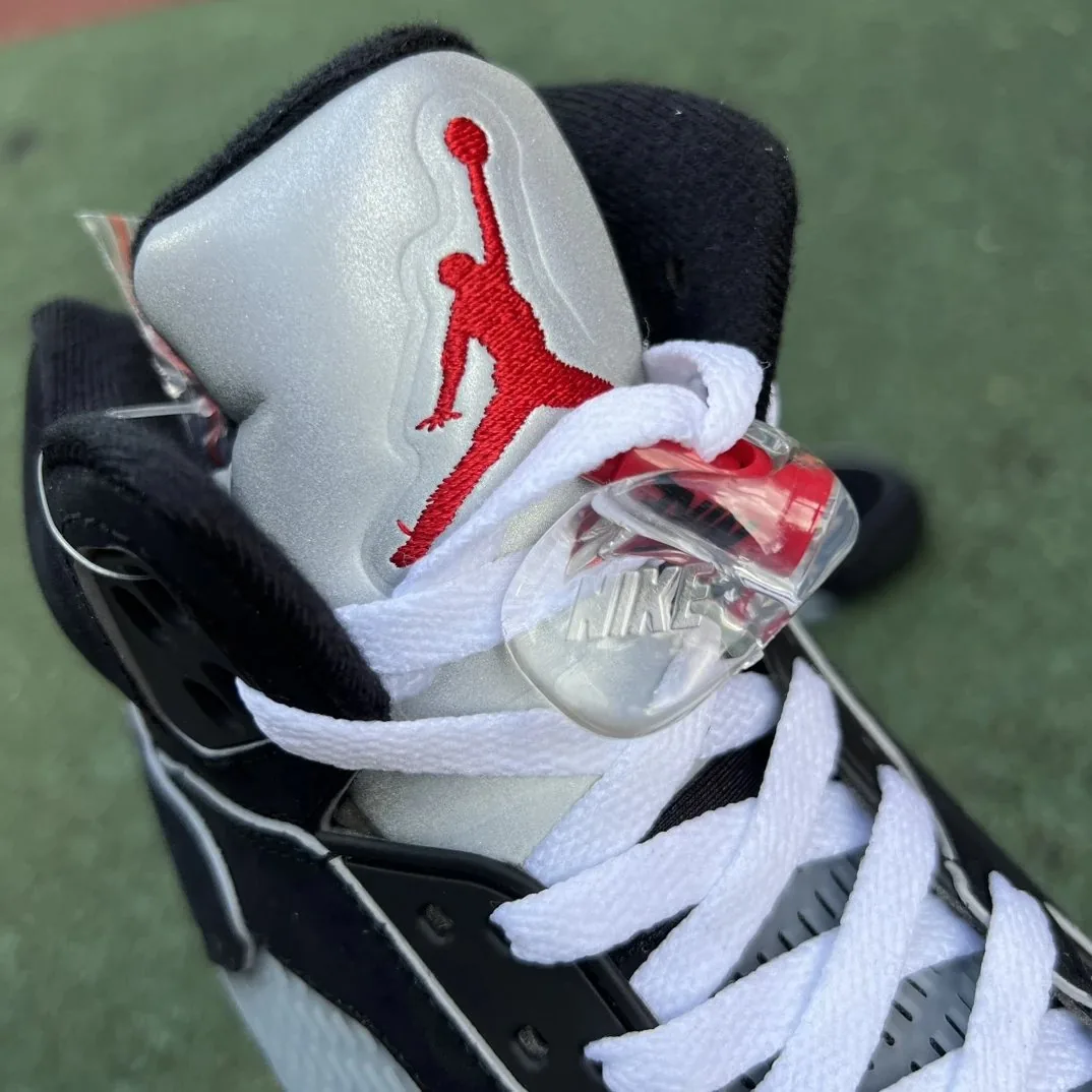Air Jordan 5 Black White — QC