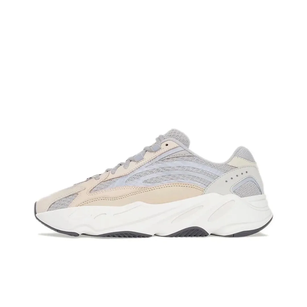 Yeezy Boost Series Sneakers — Photo 8