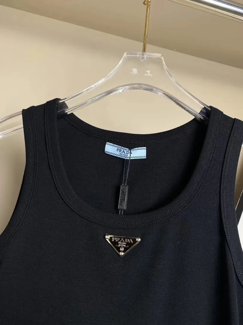 Detail Tee — Photo 12