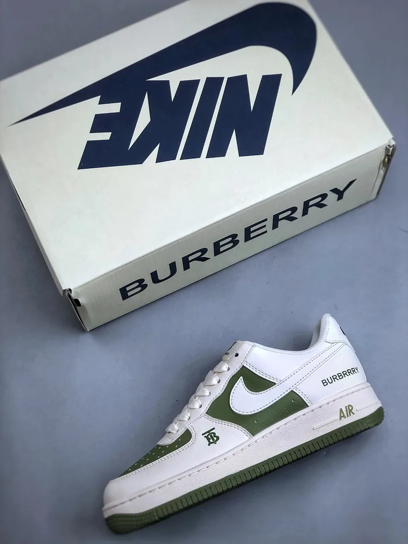 Nike Air Force 1 '07 Low Collaboration — photo 12