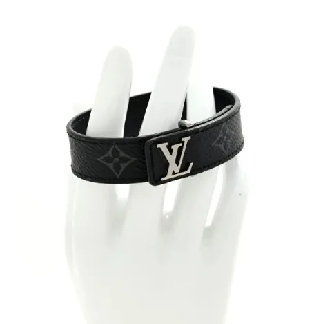 Leather Bracelet — QC