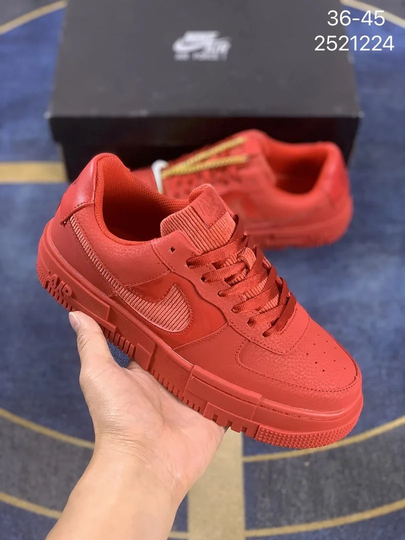 Nike Air Force 1 Pixel — Photo 15