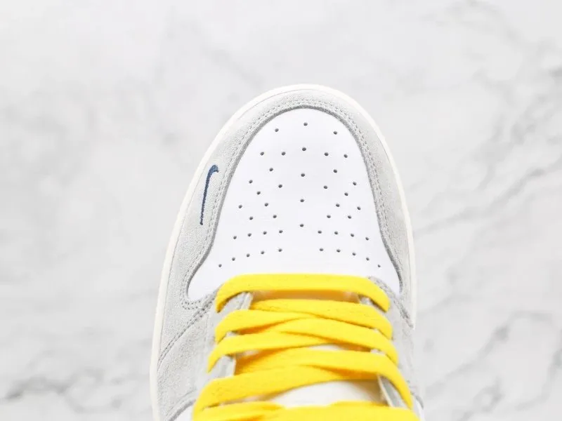 Air Jordan 1 High Smoke Grey — Photo 3