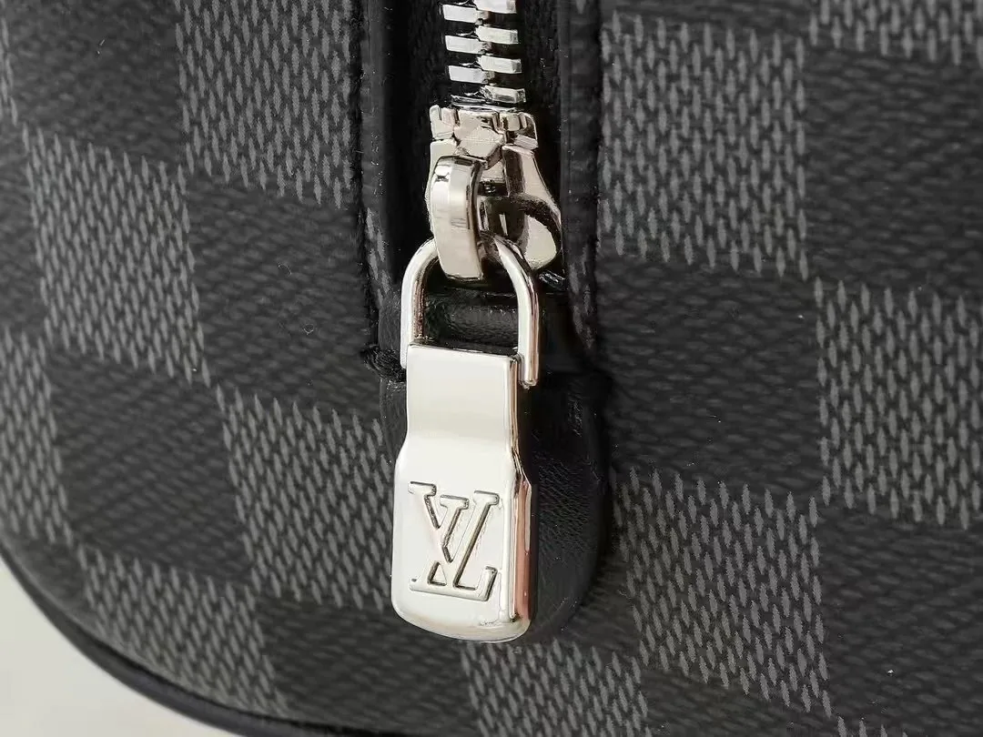 Louis Vuitton Bag — Zdjęcie 6