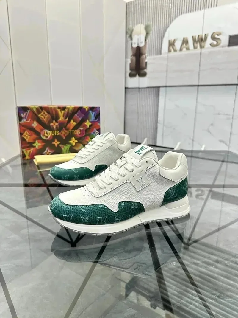 Louis Vuitton Run Away White Basic Sneakers — photo 5
