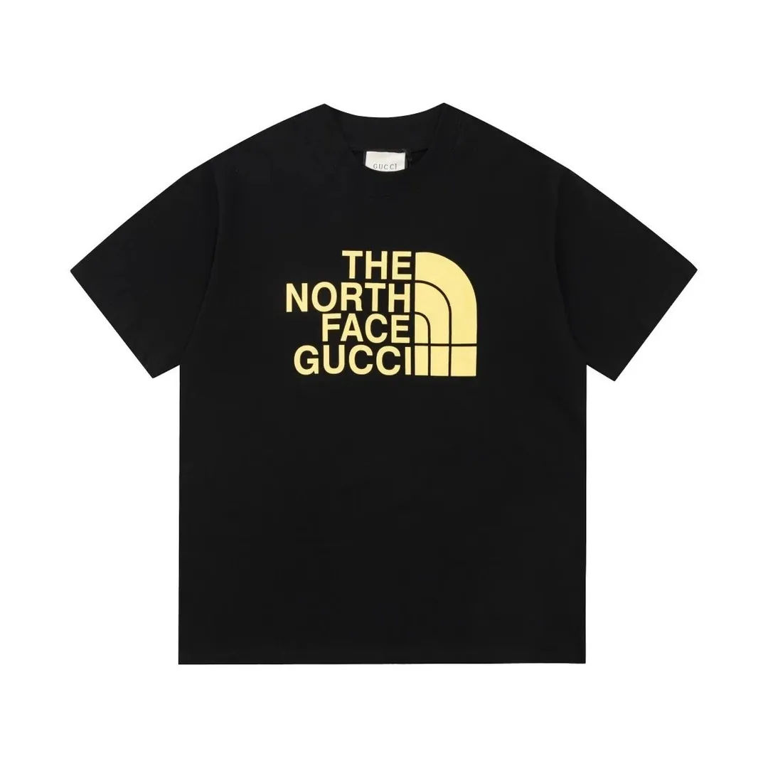 Gucci Circle Logo Print T-Shirt — Photo 8