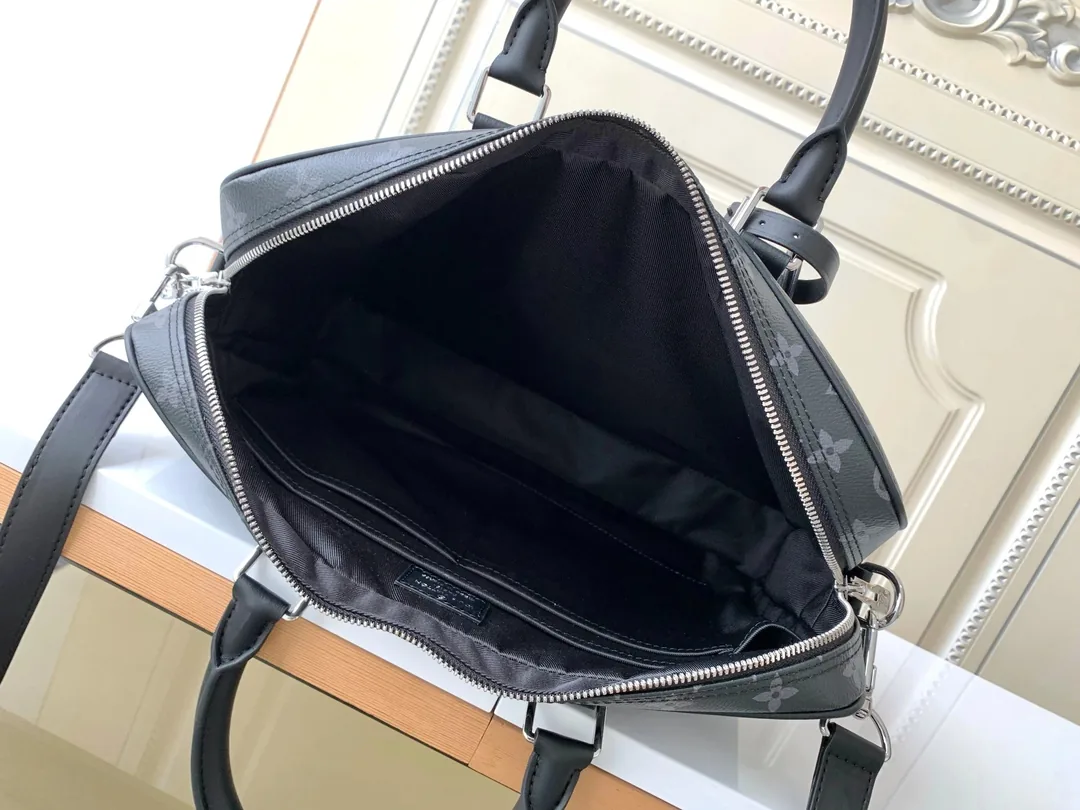 Louis Vuitton Black Monogram Briefcase — Photo 9