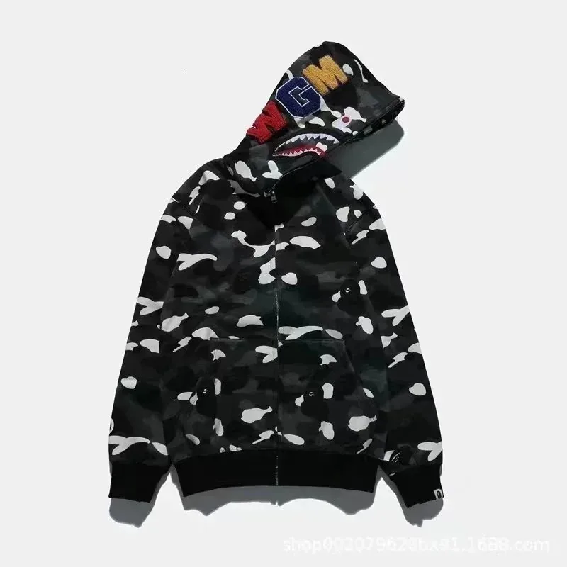 Pullover Hoodie — Photo 2