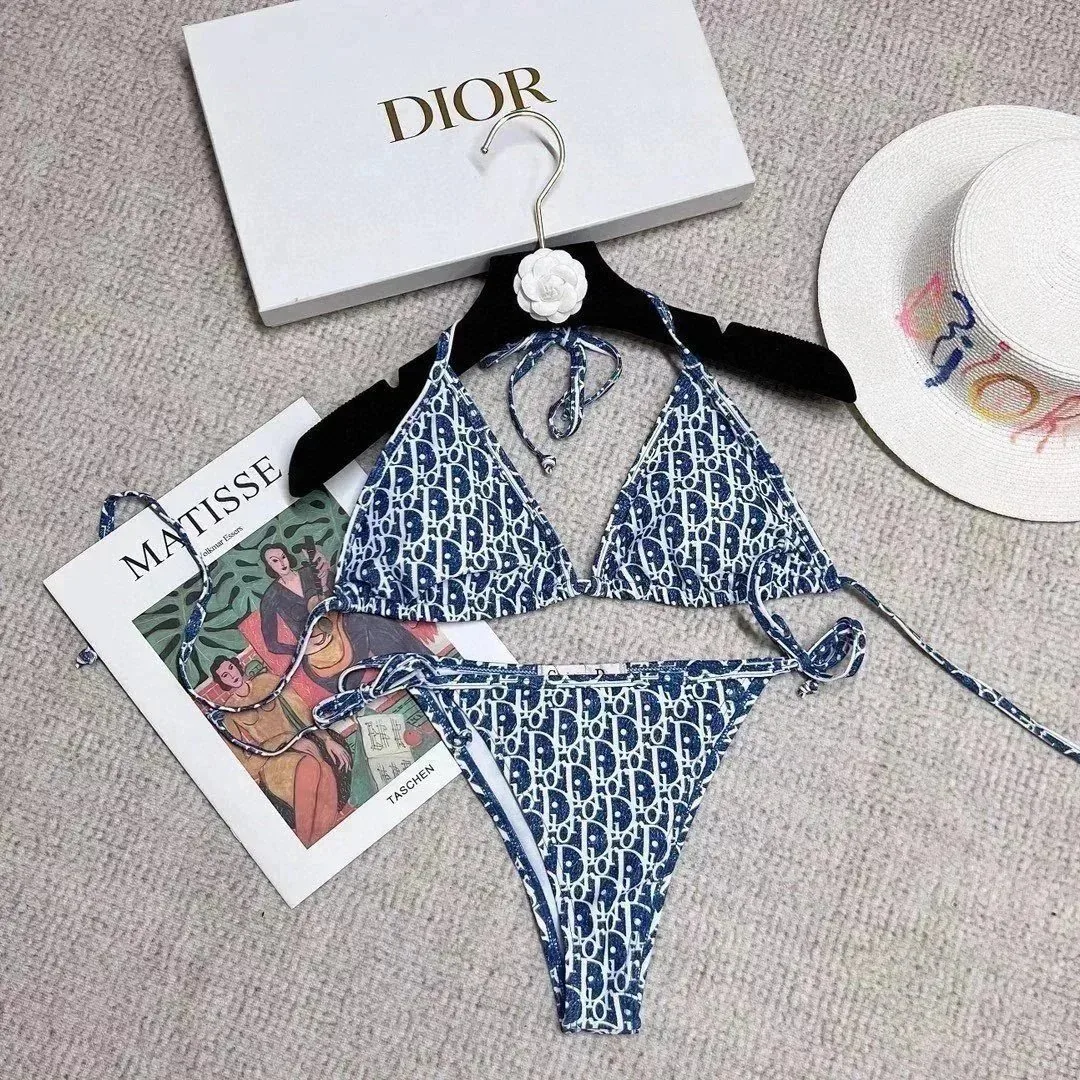 Swimsuit — Photo 7