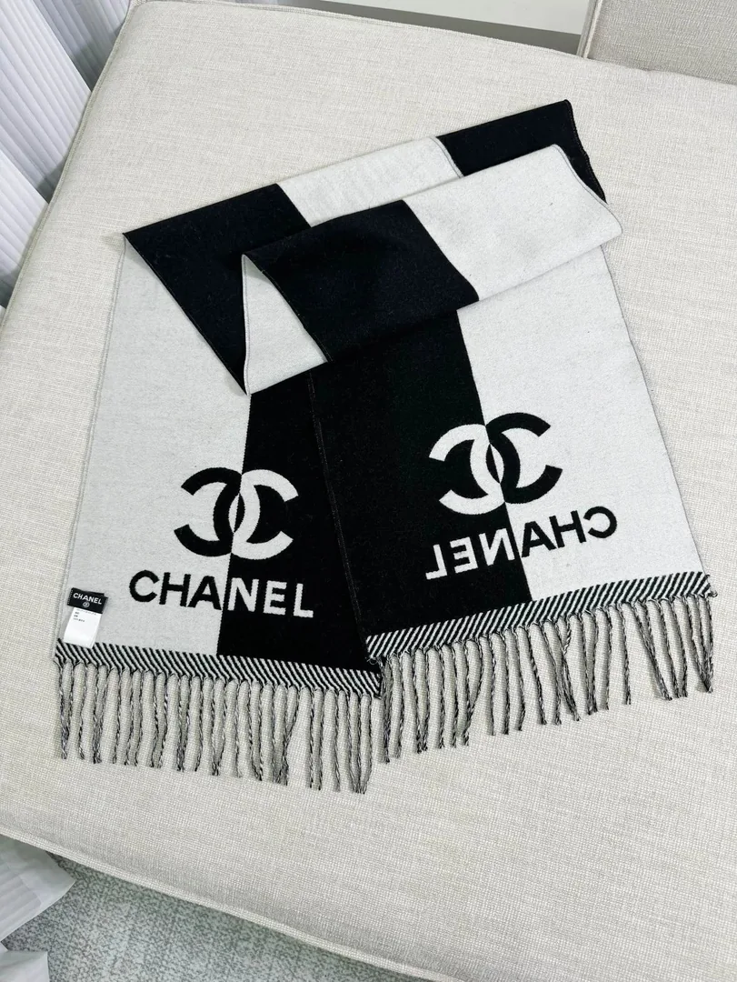 Two-Tone CC Wool Scarf — Photo 2