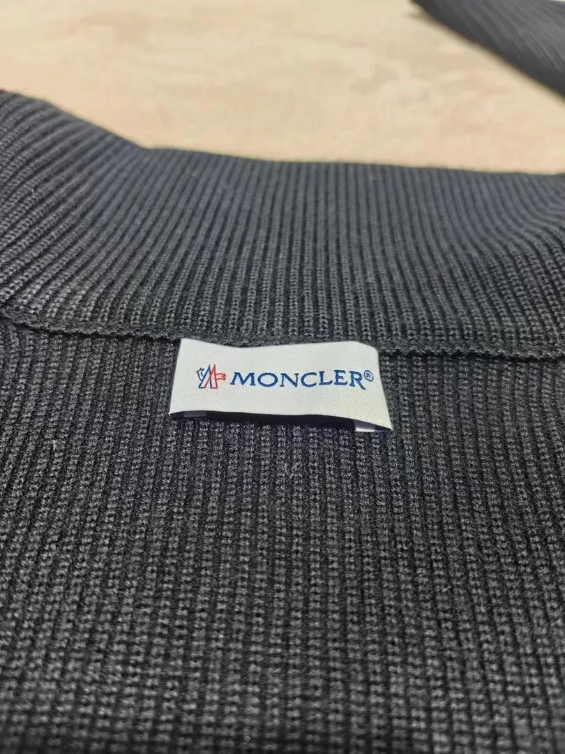 Quilted Zip Knit Cardigan — QC