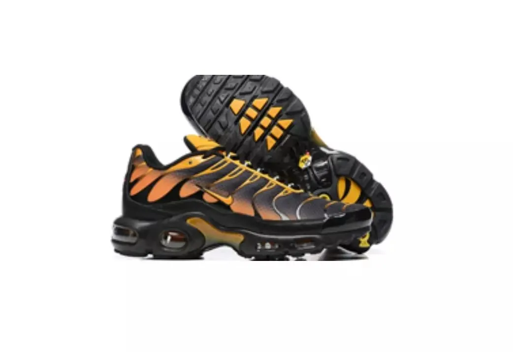 Nike Air Max Plus (TN) Trainers — Photo 5