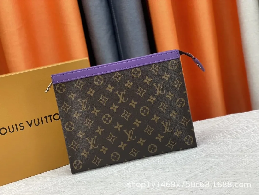 Envelope Clutch Bag — Photo 15