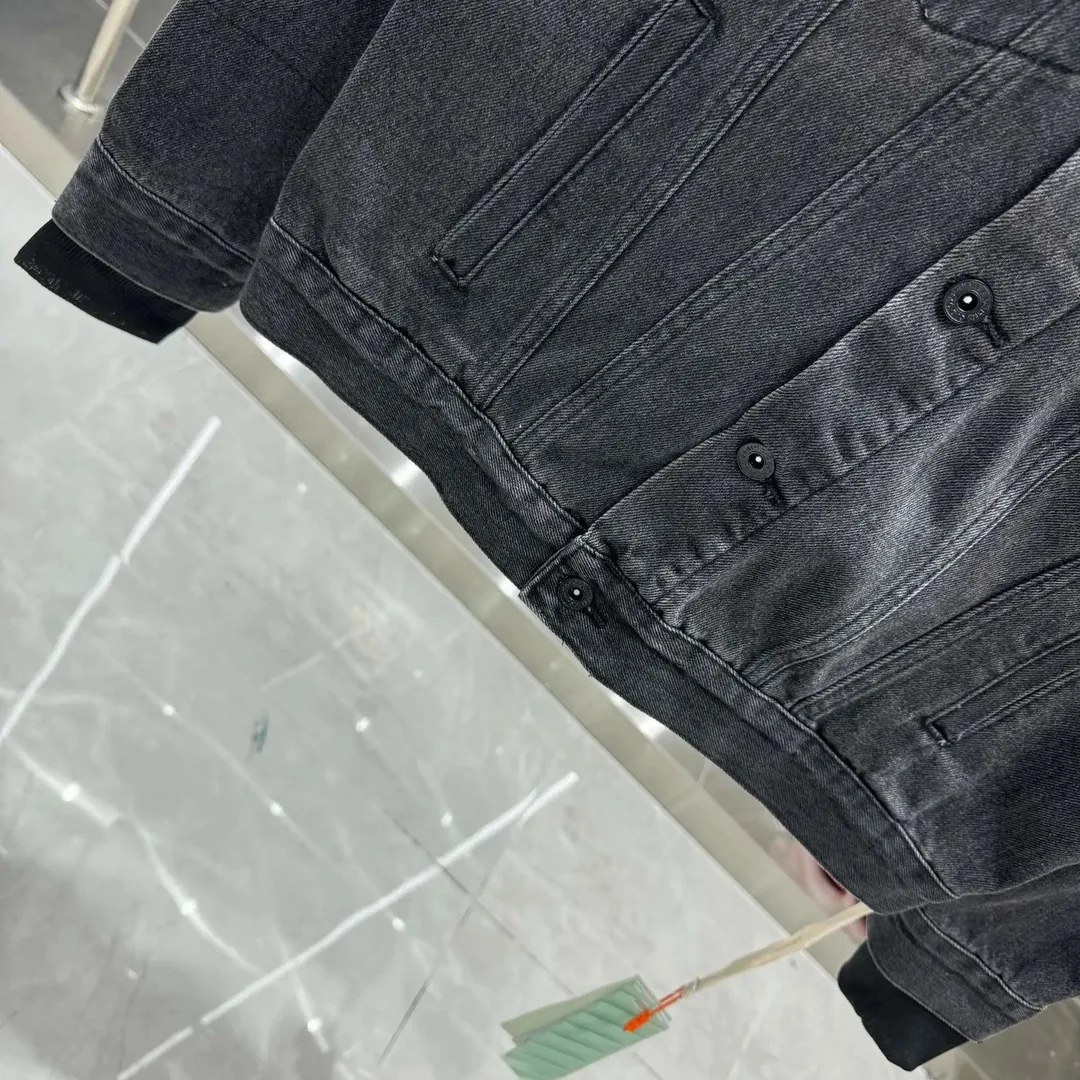 Off-White Denim Jacket — Photo 5