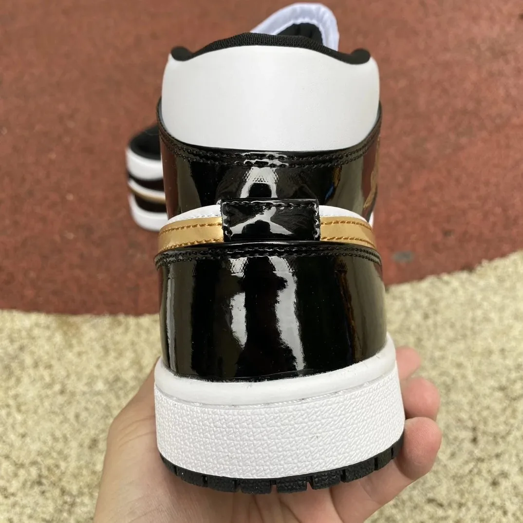 Air Jordan 1 Mid Black Gold — QC