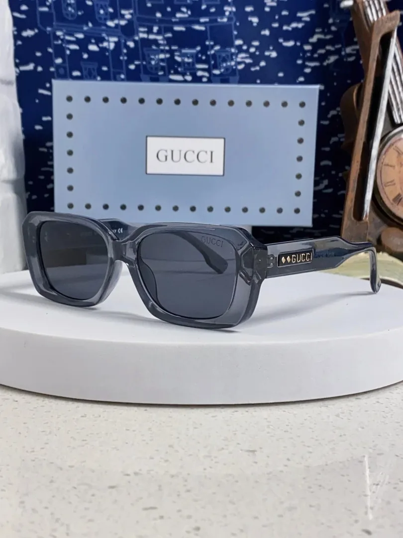 Accessory — Photo 13