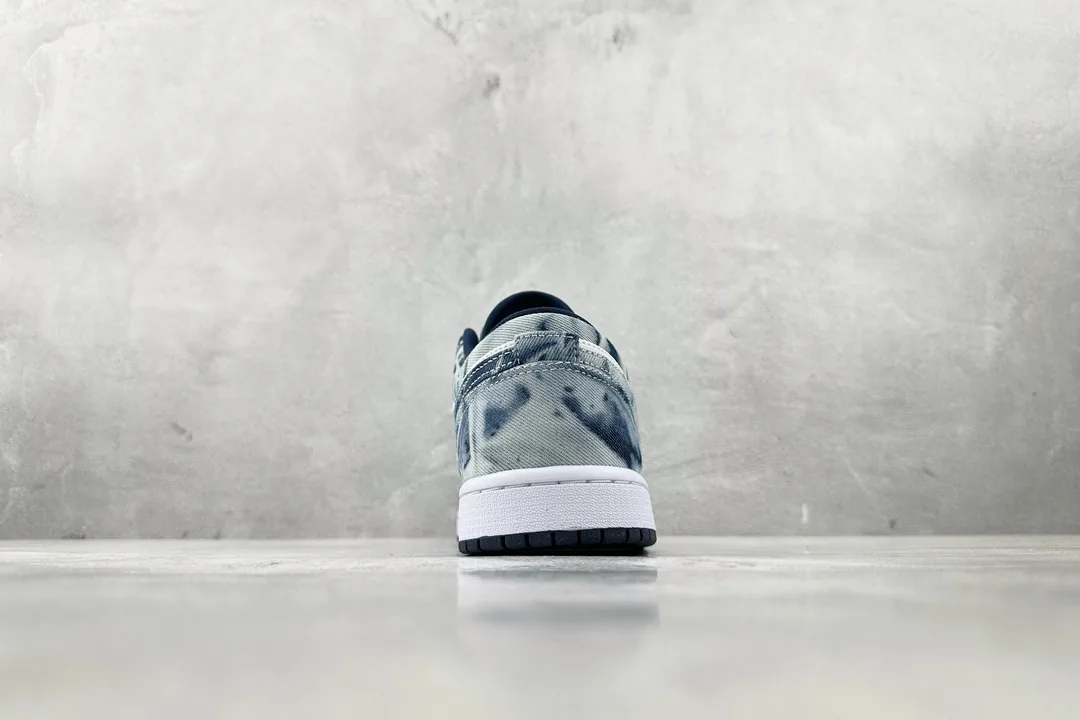 Air Jordan 1 Low Washed Denim — photo 9