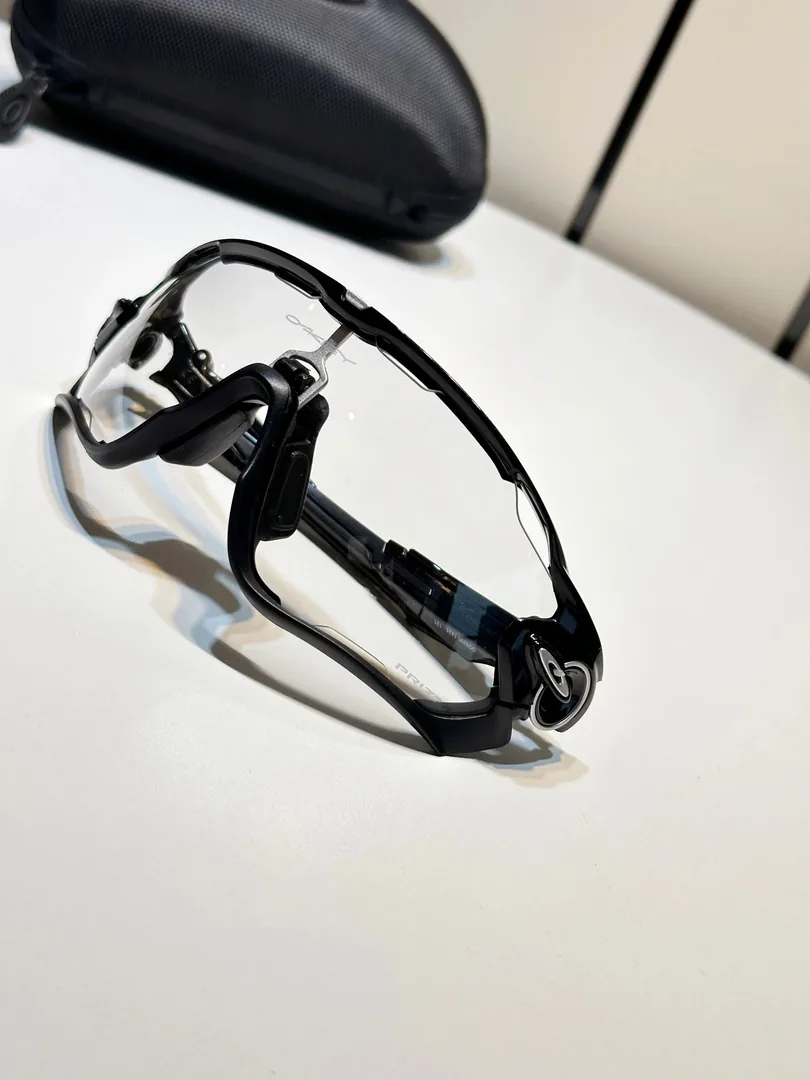 Polarized Lightweight Sport Sunglasses — Photo 7