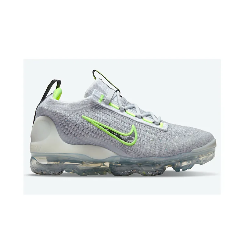 Nike VaporMax Black Flyknit 2021 — Photo 14