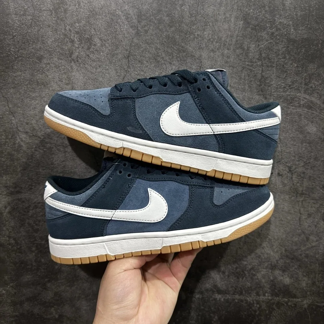 Nike Dunk Low Fog Gum-Sole Pro Sneakers — Photo 3