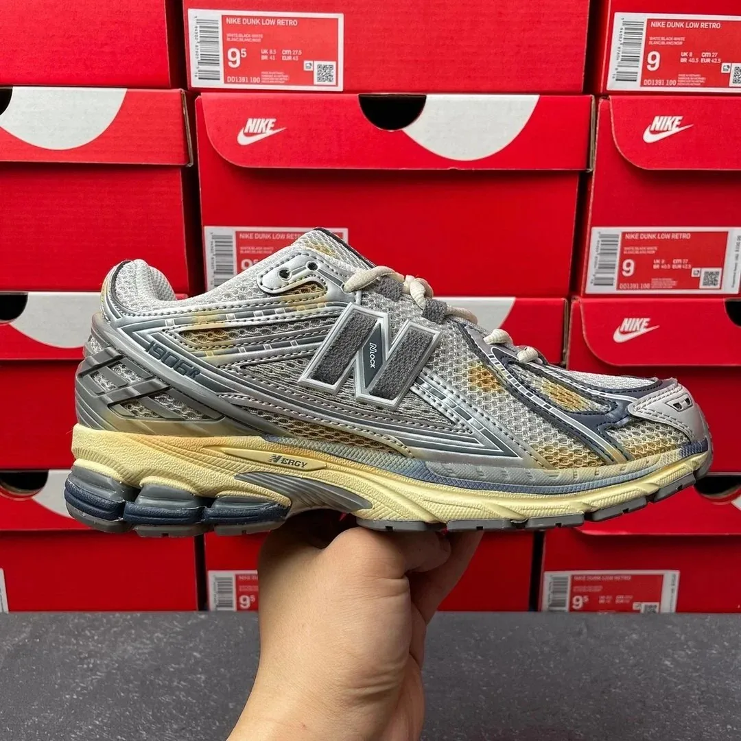 New Balance 1906 Collection — Photo 13