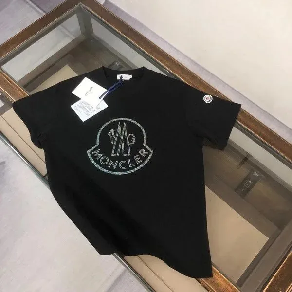 T-Shirt — Photo 10