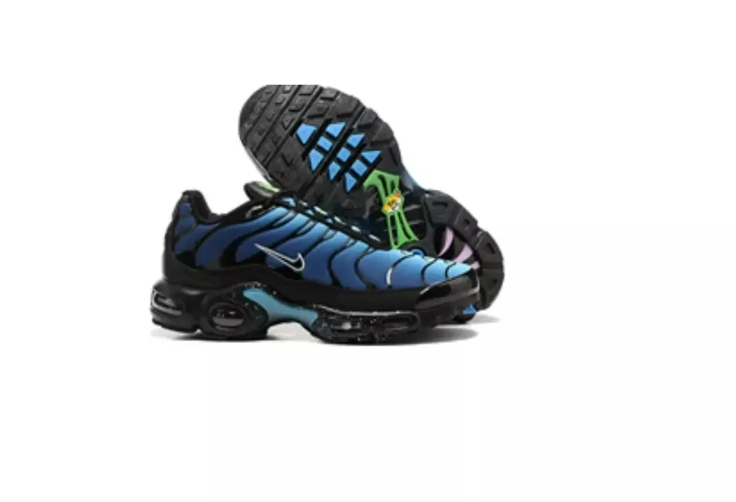 Nike Air Max Plus (TN) Trainers — Photo 10