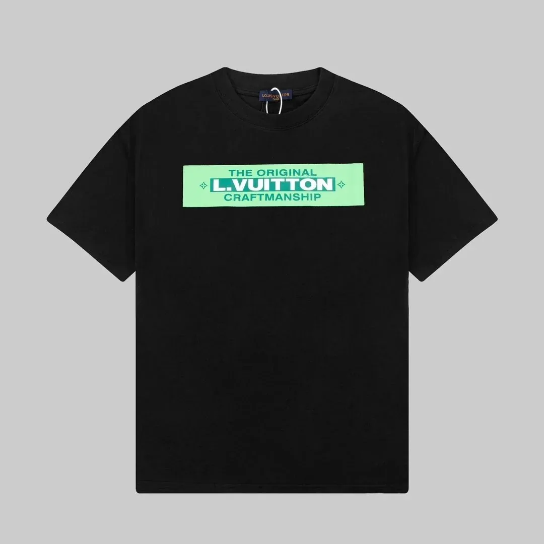 Louis Vuitton Logo Print T-Shirt — Photo 11