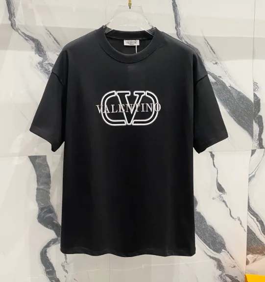 Short-Sleeve Tee — Photo 3