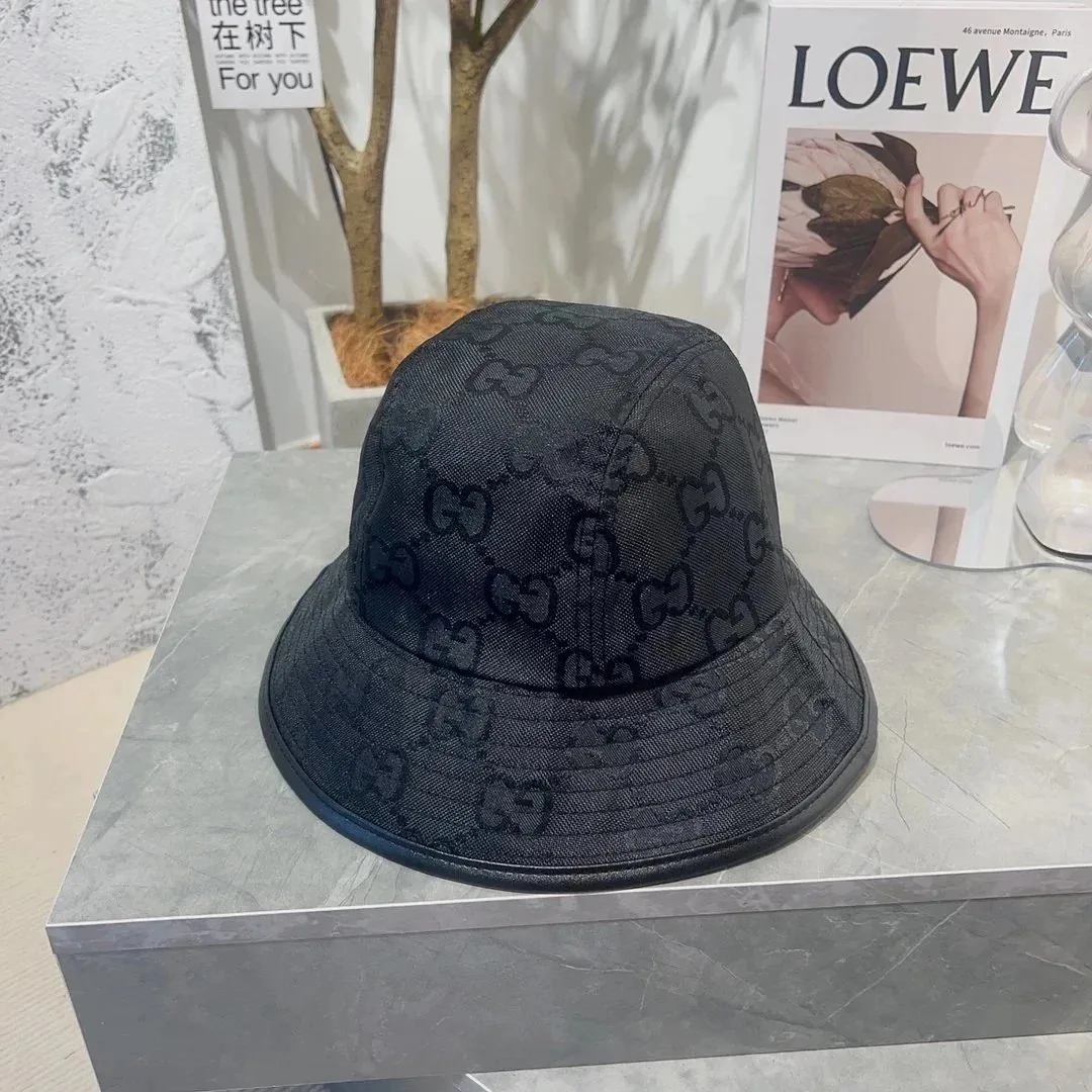 Bucket Hat — QC